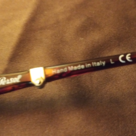 Designer sunglasses - Picture 6 of 9